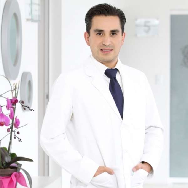 Dr. Arturo A Gonzalez Samano