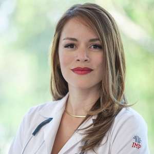 Dra. Ana Salvador